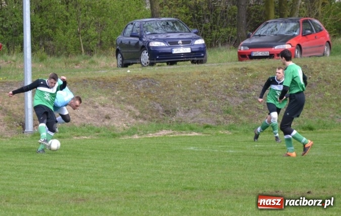 Zdjęcie w galerii na portalu naszraciborz.pl: Zwycięski marsz Pawłowa zatrzymany w Jankowicach!  wiadomości z regionu