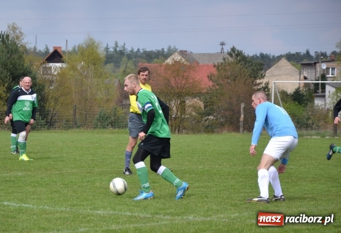 Zdjęcie w galerii na portalu naszraciborz.pl: Zwycięski marsz Pawłowa zatrzymany w Jankowicach!  wiadomości z regionu