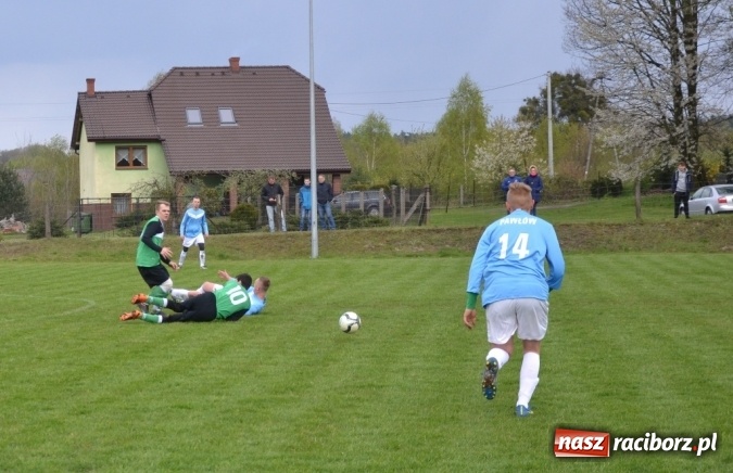 Zdjęcie w galerii na portalu naszraciborz.pl: Zwycięski marsz Pawłowa zatrzymany w Jankowicach!  wiadomości z regionu