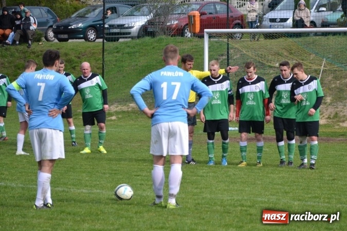 Zdjęcie w galerii na portalu naszraciborz.pl: Zwycięski marsz Pawłowa zatrzymany w Jankowicach!  wiadomości z regionu