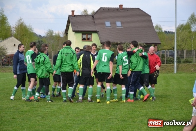 Zdjęcie w galerii na portalu naszraciborz.pl: Zwycięski marsz Pawłowa zatrzymany w Jankowicach!  wiadomości z regionu