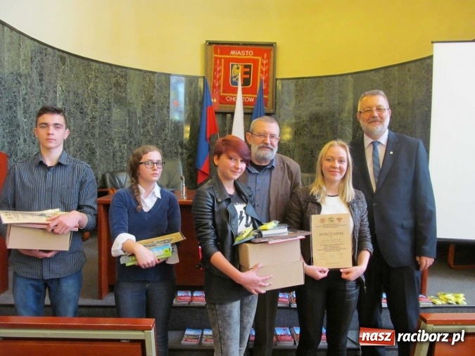 Zdjęcie w galerii na portalu naszraciborz.pl: Poznajemy ojcowiznę - sukces uczni&oacute;w G5 wiadomości z regionu