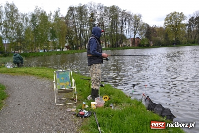 Zdjęcie w galerii na portalu naszraciborz.pl: Na Trzecioku otwarto sezon wędkarski  wiadomości z regionu