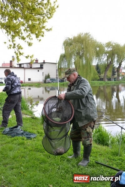 Zdjęcie w galerii na portalu naszraciborz.pl: Na Trzecioku otwarto sezon wędkarski  wiadomości z regionu