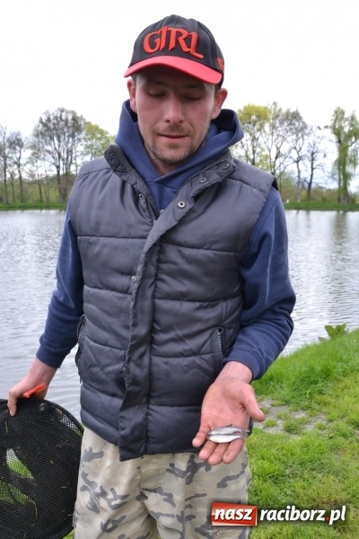 Zdjęcie w galerii na portalu naszraciborz.pl: Na Trzecioku otwarto sezon wędkarski  wiadomości z regionu