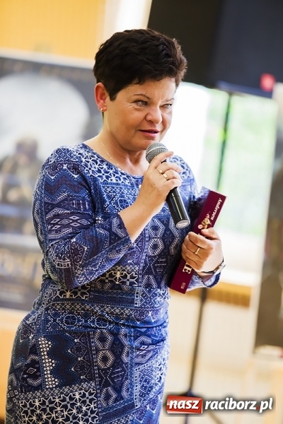 Zdjęcie w galerii na portalu naszraciborz.pl: Głośne czytanie w Szkole Podstawowej nr 13 wiadomości z regionu