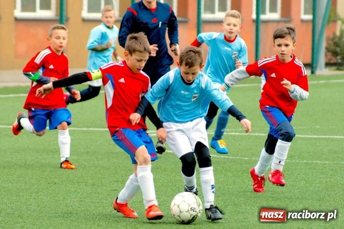 Zdjęcie w galerii na portalu naszraciborz.pl: Waleczna gra Turzy Śląskiej nie wystarczyła. Orliki raciborskiej Unii znów zwycięskie wiadomości z regionu