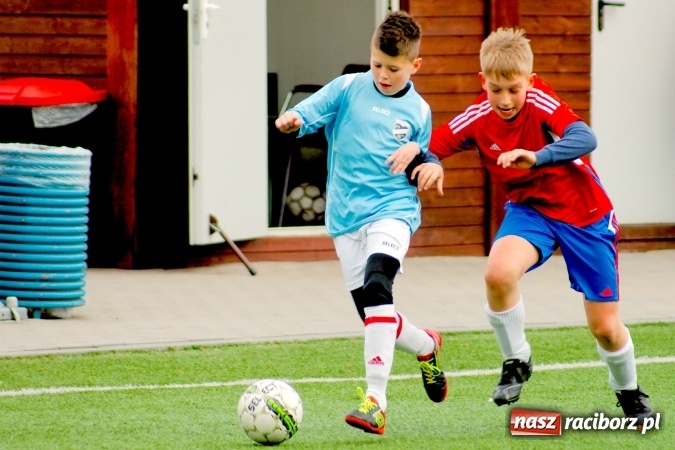 Zdjęcie w galerii na portalu naszraciborz.pl: Waleczna gra Turzy Śląskiej nie wystarczyła. Orliki raciborskiej Unii znów zwycięskie wiadomości z regionu