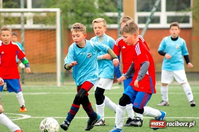 Zdjęcie w galerii na portalu naszraciborz.pl: Waleczna gra Turzy Śląskiej nie wystarczyła. Orliki raciborskiej Unii znów zwycięskie wiadomości z regionu