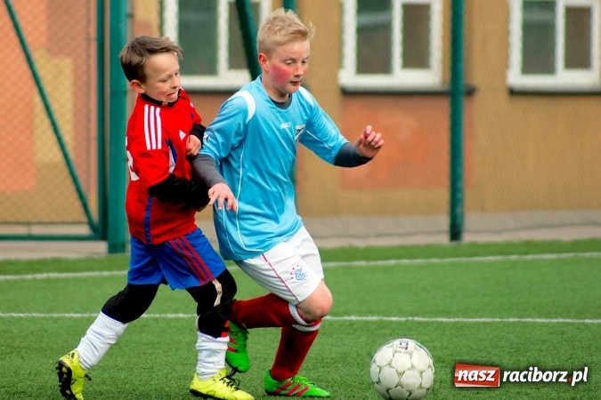 Zdjęcie w galerii na portalu naszraciborz.pl: Waleczna gra Turzy Śląskiej nie wystarczyła. Orliki raciborskiej Unii znów zwycięskie wiadomości z regionu
