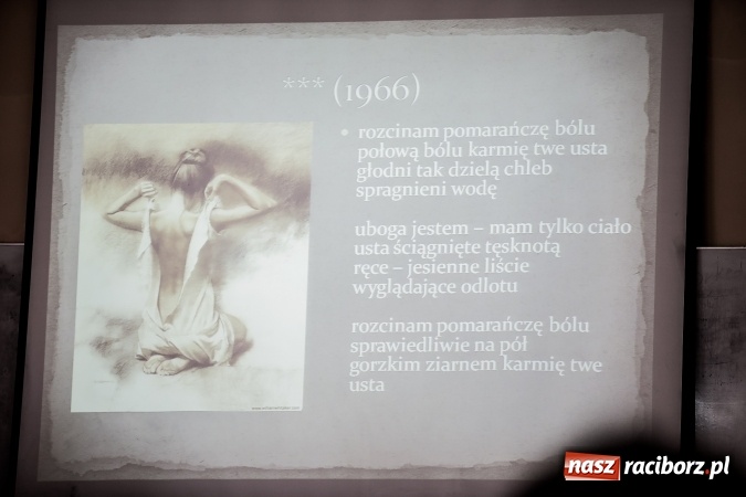 Zdjęcie w galerii na portalu naszraciborz.pl: Ciało w kostiumie sztuki - panel dyskusyjny w PWSZ wiadomości z regionu