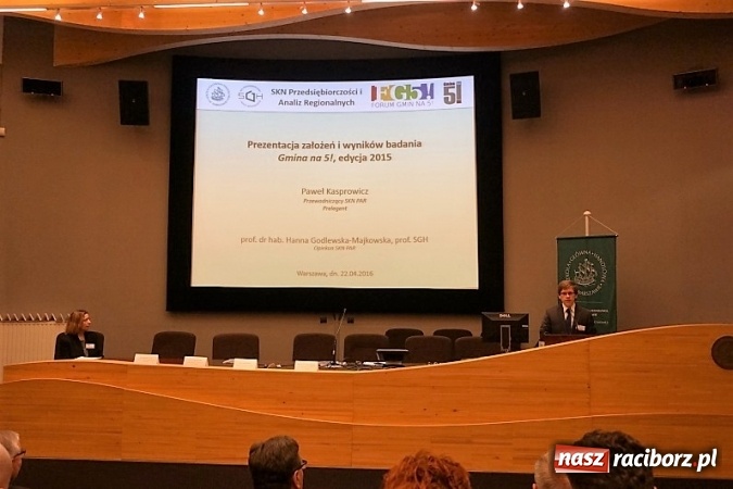 Zdjęcie w galerii na portalu naszraciborz.pl: Racib&oacute;rz wśr&oacute;d laureat&oacute;w Gmina na piątkę! wiadomości z regionu