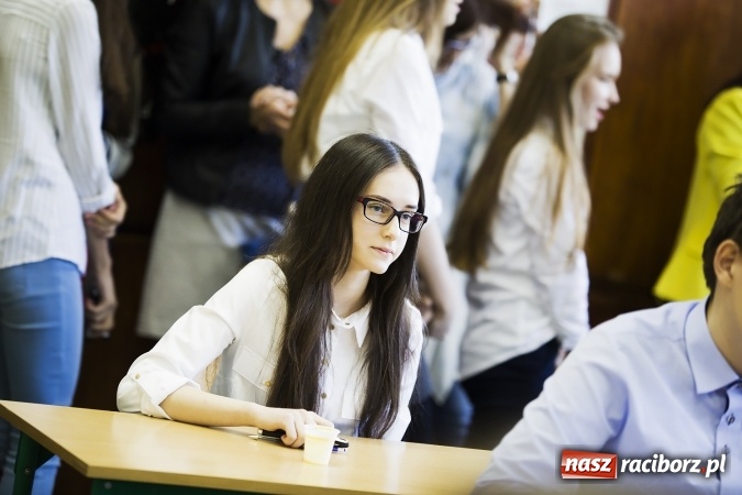 Zdjęcie w galerii na portalu naszraciborz.pl: Konkurs i śniadanie ekologiczne w II LO wiadomości z regionu