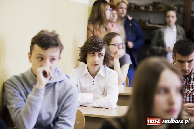 Zdjęcie w galerii na portalu naszraciborz.pl: Konkurs i śniadanie ekologiczne w II LO wiadomości z regionu