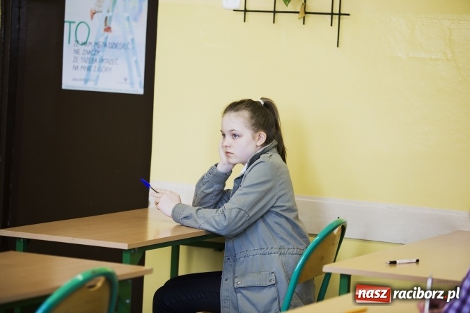 Zdjęcie w galerii na portalu naszraciborz.pl: Konkurs i śniadanie ekologiczne w II LO wiadomości z regionu