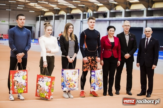 Zdjęcie w galerii na portalu naszraciborz.pl: Halowe mistrzostwa Raciborza i powiatu raciborskiego w lekkiej atletyce wiadomości z regionu