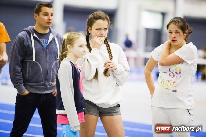 Zdjęcie w galerii na portalu naszraciborz.pl: Halowe mistrzostwa Raciborza i powiatu raciborskiego w lekkiej atletyce wiadomości z regionu