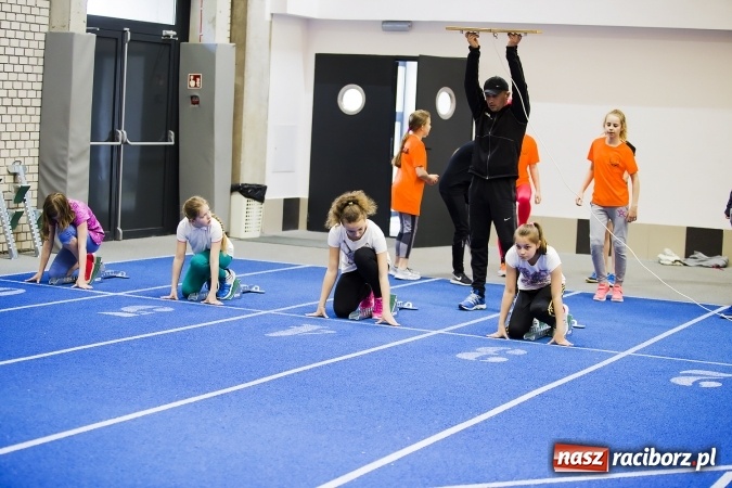 Zdjęcie w galerii na portalu naszraciborz.pl: Halowe mistrzostwa Raciborza i powiatu raciborskiego w lekkiej atletyce wiadomości z regionu