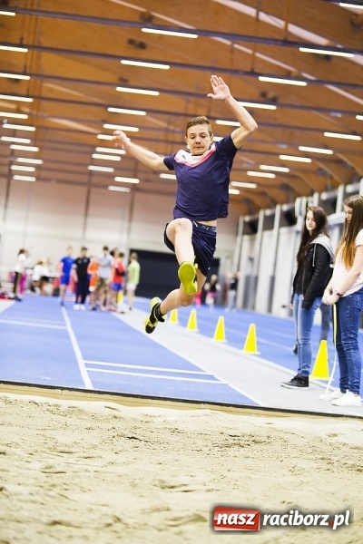 Zdjęcie w galerii na portalu naszraciborz.pl: Halowe mistrzostwa Raciborza i powiatu raciborskiego w lekkiej atletyce wiadomości z regionu