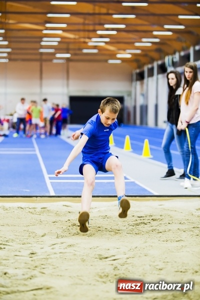 Zdjęcie w galerii na portalu naszraciborz.pl: Halowe mistrzostwa Raciborza i powiatu raciborskiego w lekkiej atletyce wiadomości z regionu