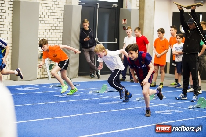 Zdjęcie w galerii na portalu naszraciborz.pl: Halowe mistrzostwa Raciborza i powiatu raciborskiego w lekkiej atletyce wiadomości z regionu