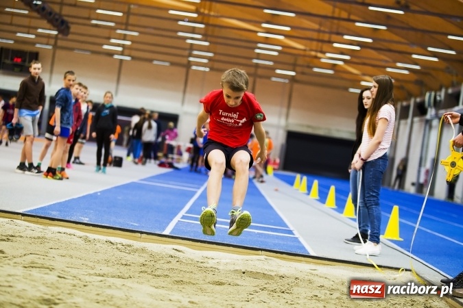 Zdjęcie w galerii na portalu naszraciborz.pl: Halowe mistrzostwa Raciborza i powiatu raciborskiego w lekkiej atletyce wiadomości z regionu