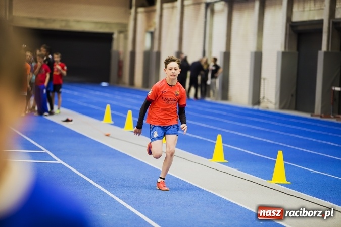 Zdjęcie w galerii na portalu naszraciborz.pl: Halowe mistrzostwa Raciborza i powiatu raciborskiego w lekkiej atletyce wiadomości z regionu