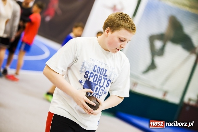Zdjęcie w galerii na portalu naszraciborz.pl: Halowe mistrzostwa Raciborza i powiatu raciborskiego w lekkiej atletyce wiadomości z regionu