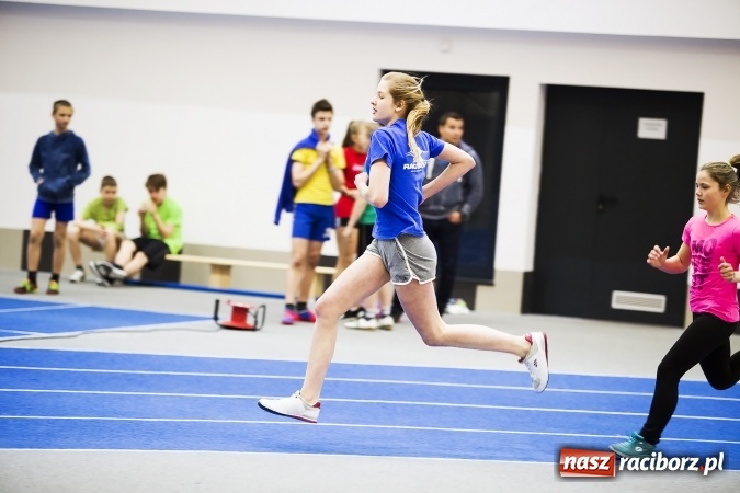 Zdjęcie w galerii na portalu naszraciborz.pl: Halowe mistrzostwa Raciborza i powiatu raciborskiego w lekkiej atletyce wiadomości z regionu