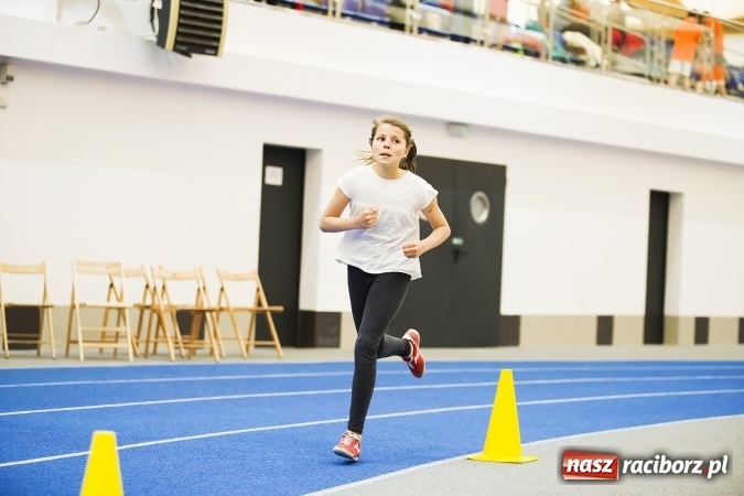 Zdjęcie w galerii na portalu naszraciborz.pl: Halowe mistrzostwa Raciborza i powiatu raciborskiego w lekkiej atletyce wiadomości z regionu