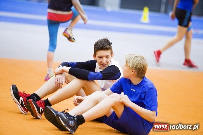 Zdjęcie w galerii na portalu naszraciborz.pl: Halowe mistrzostwa Raciborza i powiatu raciborskiego w lekkiej atletyce wiadomości z regionu