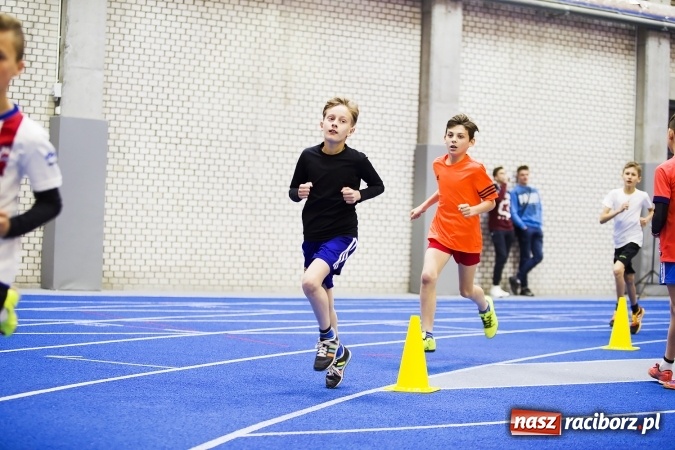 Zdjęcie w galerii na portalu naszraciborz.pl: Halowe mistrzostwa Raciborza i powiatu raciborskiego w lekkiej atletyce wiadomości z regionu