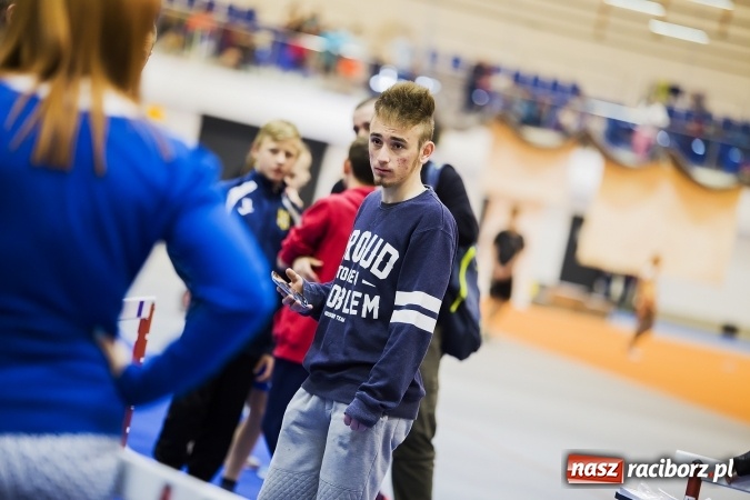 Zdjęcie w galerii na portalu naszraciborz.pl: Halowe mistrzostwa Raciborza i powiatu raciborskiego w lekkiej atletyce wiadomości z regionu