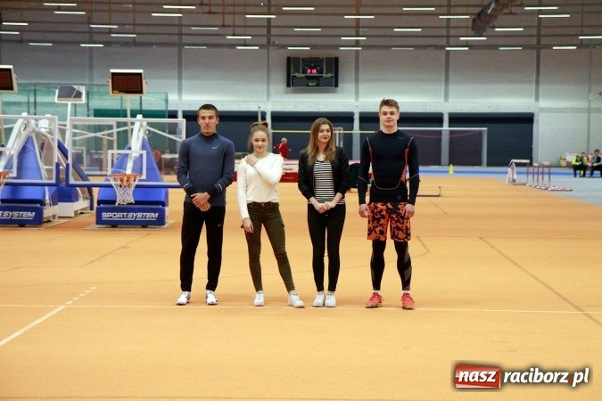 Zdjęcie w galerii na portalu naszraciborz.pl: Halowe mistrzostwa Raciborza i powiatu raciborskiego w lekkiej atletyce wiadomości z regionu