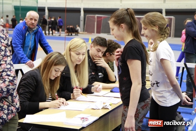 Zdjęcie w galerii na portalu naszraciborz.pl: Halowe mistrzostwa Raciborza i powiatu raciborskiego w lekkiej atletyce wiadomości z regionu