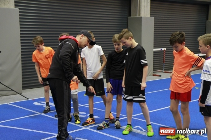 Zdjęcie w galerii na portalu naszraciborz.pl: Halowe mistrzostwa Raciborza i powiatu raciborskiego w lekkiej atletyce wiadomości z regionu