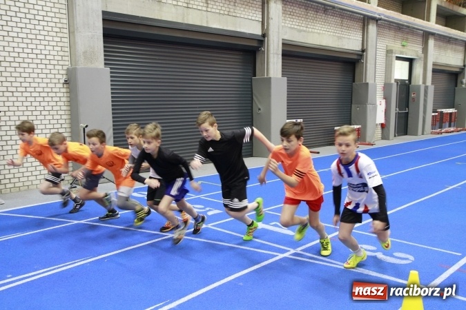 Zdjęcie w galerii na portalu naszraciborz.pl: Halowe mistrzostwa Raciborza i powiatu raciborskiego w lekkiej atletyce wiadomości z regionu