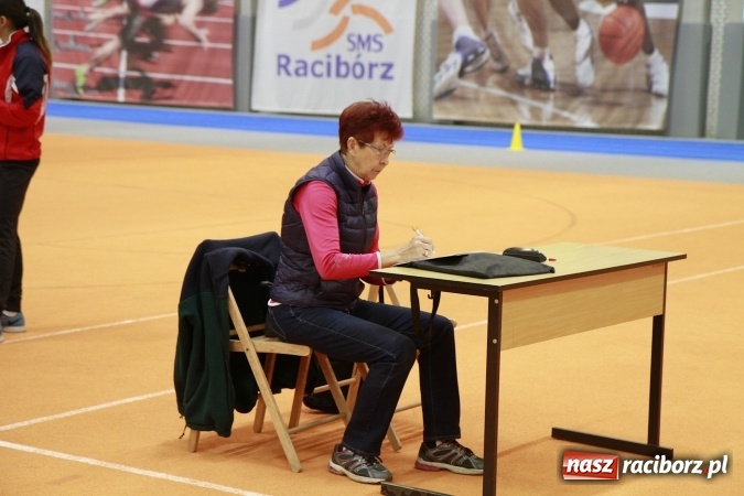 Zdjęcie w galerii na portalu naszraciborz.pl: Halowe mistrzostwa Raciborza i powiatu raciborskiego w lekkiej atletyce wiadomości z regionu