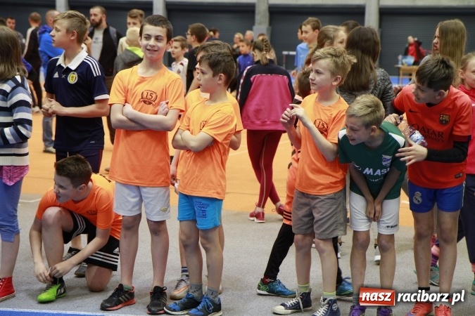 Zdjęcie w galerii na portalu naszraciborz.pl: Halowe mistrzostwa Raciborza i powiatu raciborskiego w lekkiej atletyce wiadomości z regionu