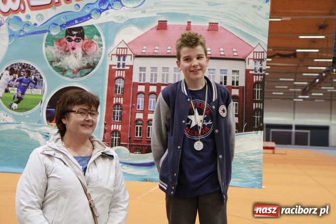 Zdjęcie w galerii na portalu naszraciborz.pl: Halowe mistrzostwa Raciborza i powiatu raciborskiego w lekkiej atletyce wiadomości z regionu