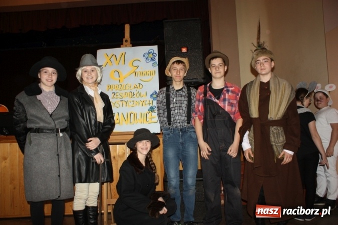 Zdjęcie w galerii na portalu naszraciborz.pl: XVI Gminny Przegląd Zespołów Artystycznych w Krzanowicach wiadomości z regionu