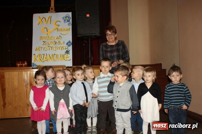 Zdjęcie w galerii na portalu naszraciborz.pl: XVI Gminny Przegląd Zespołów Artystycznych w Krzanowicach wiadomości z regionu