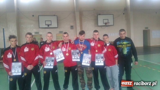 Zdjęcie w galerii na portalu naszraciborz.pl: Łamatorzy na Almma w Świętochłowicach wiadomości z regionu