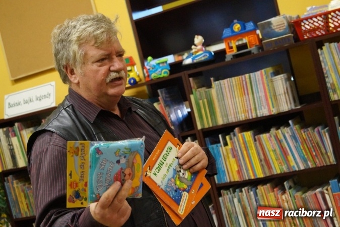 Zdjęcie w galerii na portalu naszraciborz.pl: Pisarz Wiesław Drabik gościem biblioteki w Nędzy  wiadomości z regionu