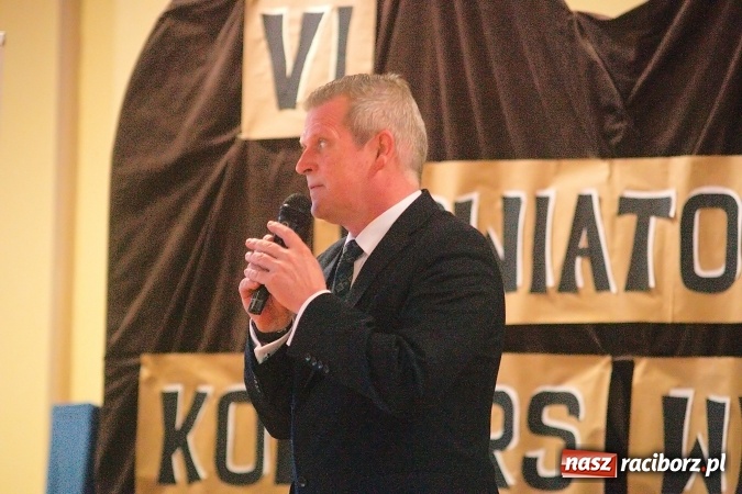 Zdjęcie w galerii na portalu naszraciborz.pl: VI powiatowy Konkurs Wiedzy Ekonomicznej za nami. Gimnazjaliści z Kuźni Raciborskiej najlepsi wiadomości z regionu