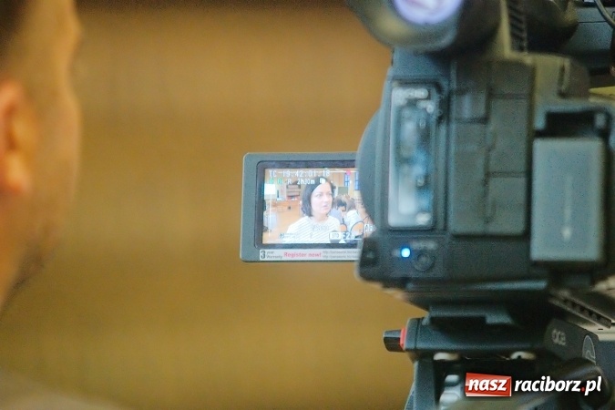 Zdjęcie w galerii na portalu naszraciborz.pl: VI powiatowy Konkurs Wiedzy Ekonomicznej za nami. Gimnazjaliści z Kuźni Raciborskiej najlepsi wiadomości z regionu