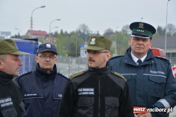 Zdjęcie w galerii na portalu naszraciborz.pl: ŚMOSG przeprowadził ćwiczenia z zakresu tymczasowego przywr&oacute;cenia kontroli granicznej wiadomości z regionu