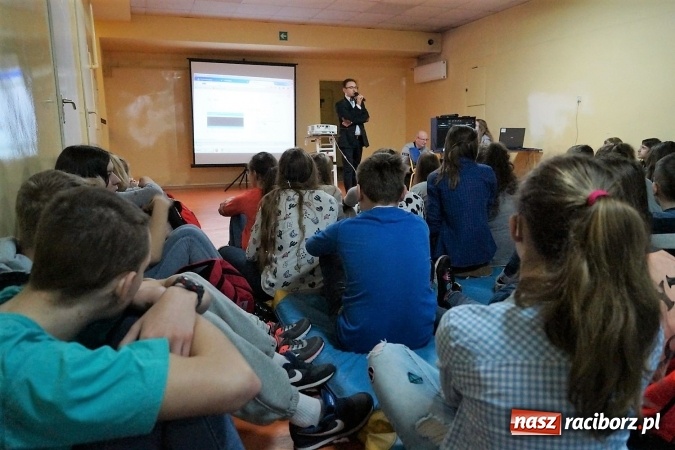 Zdjęcie w galerii na portalu naszraciborz.pl: Rocznica chrztu Polski z żywą lekcją historii w Nędzy  wiadomości z regionu