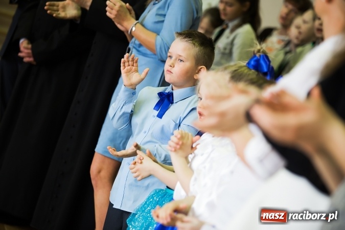 Zdjęcie w galerii na portalu naszraciborz.pl: VI Festiwal Pozytywnych Wartości w Bieńkowicach wiadomości z regionu