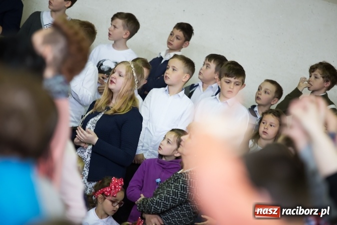 Zdjęcie w galerii na portalu naszraciborz.pl: VI Festiwal Pozytywnych Wartości w Bieńkowicach wiadomości z regionu